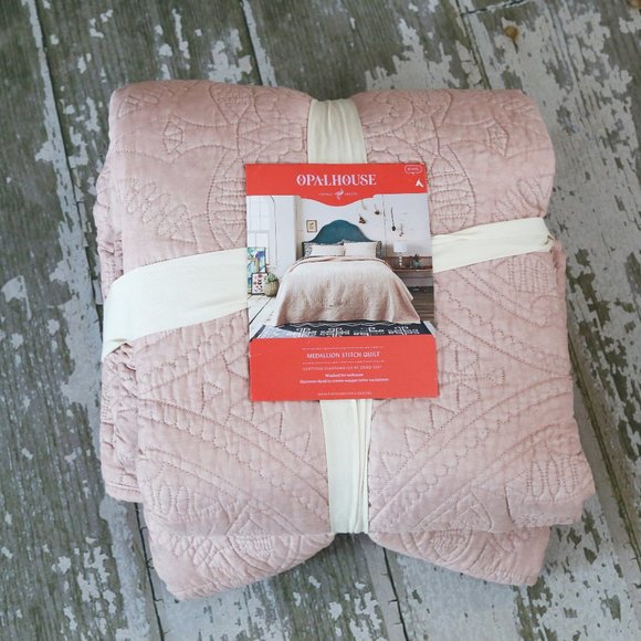 opalhouse king quilt